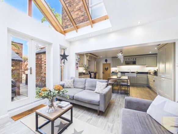 Kitchen / Living / Dining