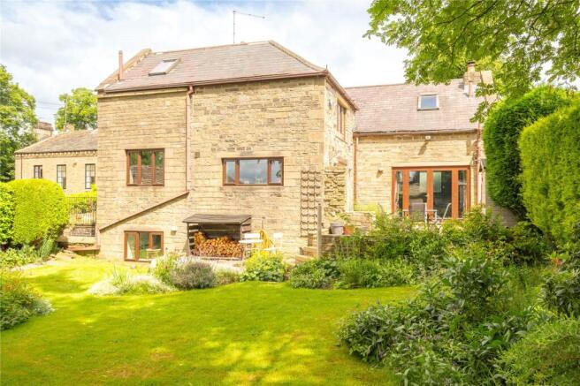 3 bed Detached for sale Image 4