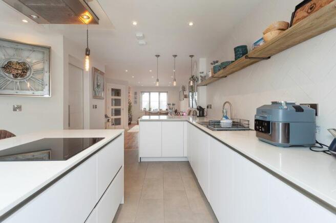 KITCHEN D