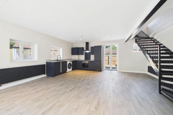 Kitchen / Living Area
