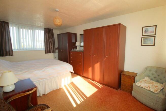 Ashley Road, 52 - Top floor bedroom 4.JPG