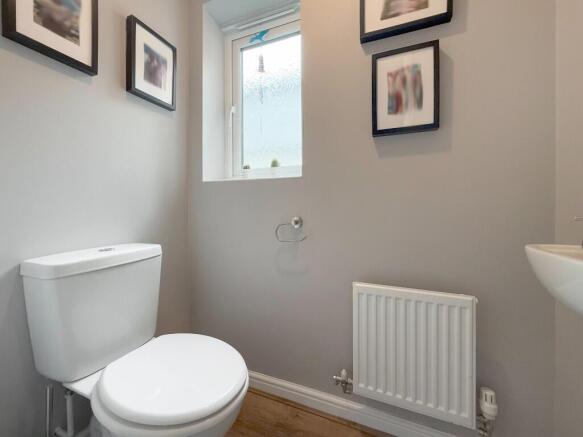 2 bed Semi-Detached for sale Image 12