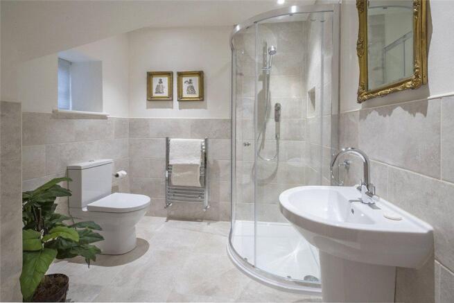 En-Suite Shower