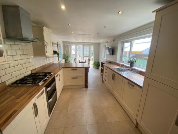 original-AC88739E-C245-41F8-9196-91930B1850D3