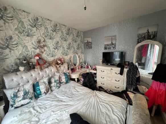 Bishopdale Holme, Bradford, BD6 photo 4