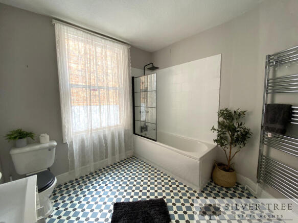 7 bed Terraced for sale Image 12