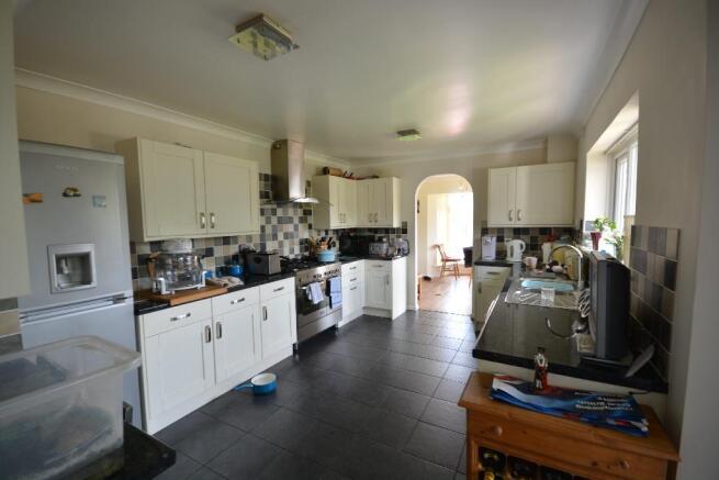 Kitchen/Breakfast Ro