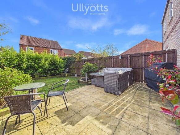 3 bed Semi-Detached for sale Image 11