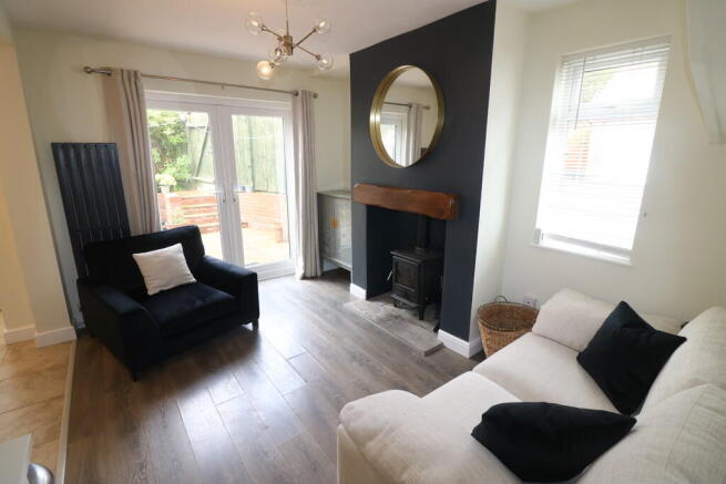 3 bed Semi-Detached to rent Image 6