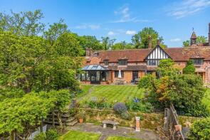 Garden Cottage, Saxbys, Station Road, Edenbridge TN8 7DU