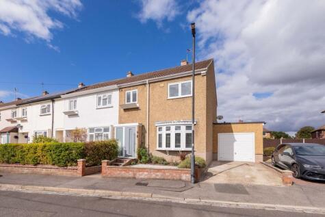 Hillside, Maidenhead, SL6