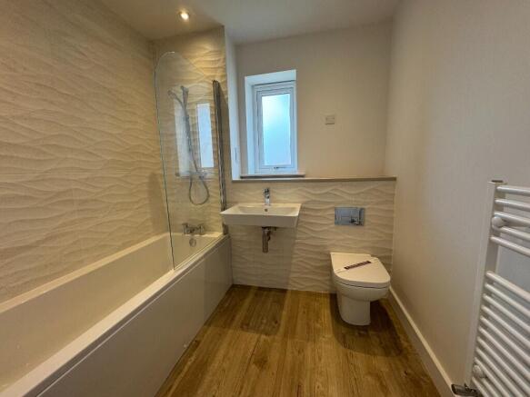 3 bed Detached Bungalow for sale Image 9