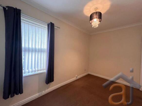 Bedroom 1 - Photo 3