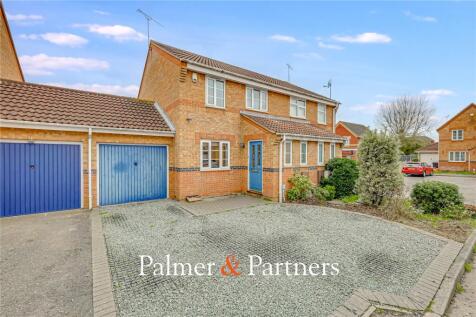 Stewart Place, Wickford, Essex, SS12