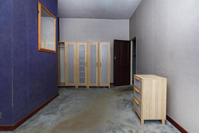 2 bed Terraced for sale Image 12