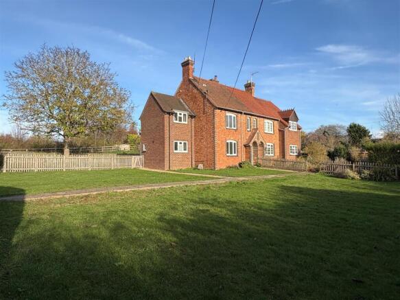 13 Littleworth - Front & Side.jpg