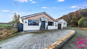 Bretby, Arfryn, Llanrhos, Llandudno LL30 1PB