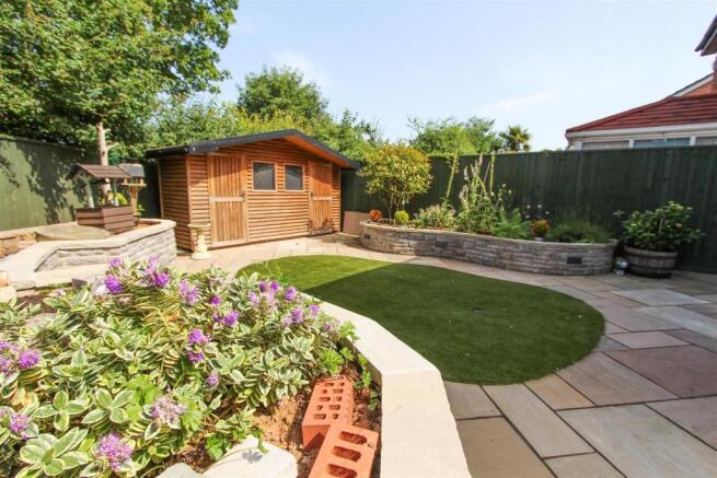 REAR GARDEN.jpg