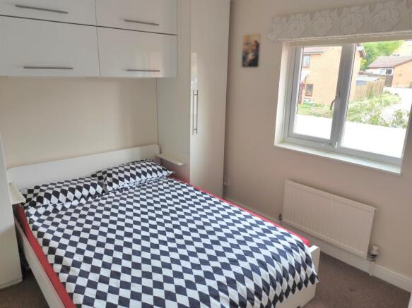 Photo 6
