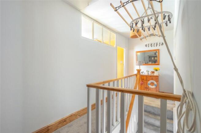 2 bed Terraced for sale Image 9