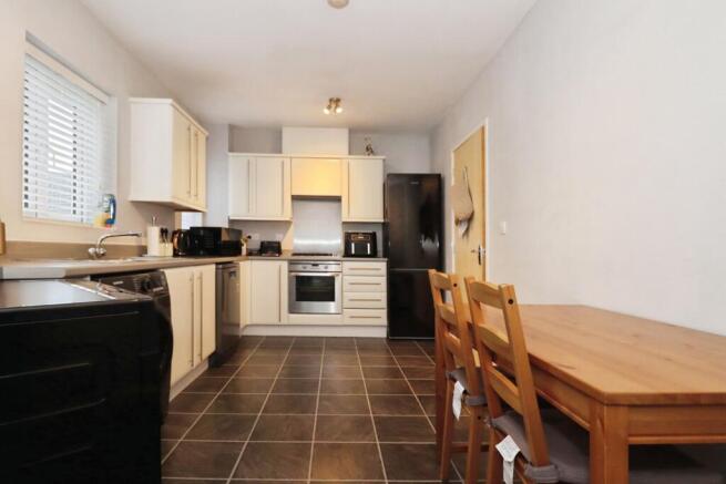 Arnold Road, Mangotsfield, Bristol, BS16 photo 4