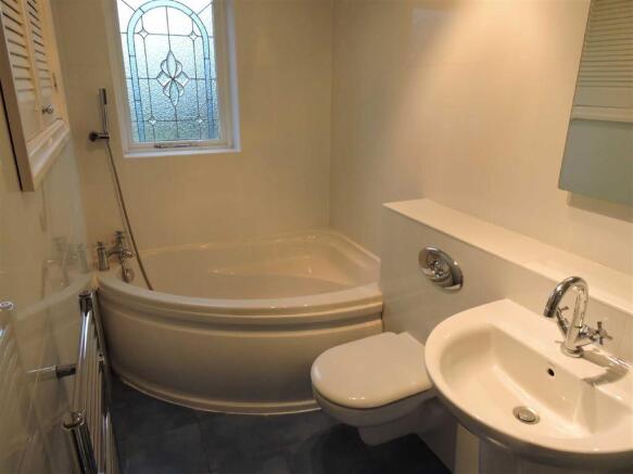 Dolphin Bathroom