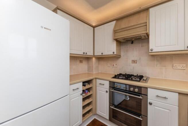 3 bed Link Detached House for sale Image 7