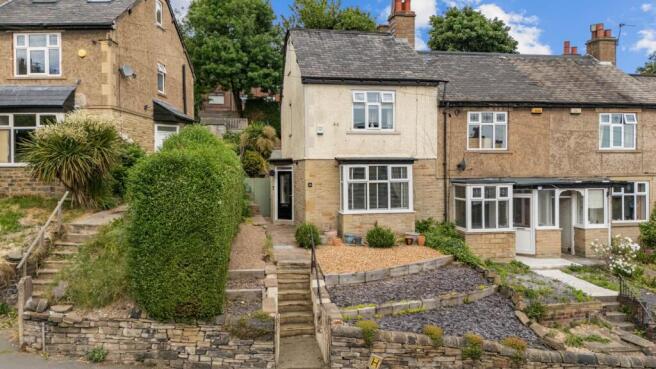 2 bed End of Terrace for sale in huddersfield