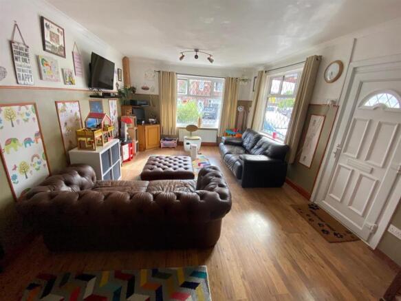 Family Room/Annex Bedroom