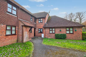 30, Farm View Drive, Basingstoke RG24 8EX