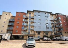 87, Orchard Place, Southampton SO14 3BW