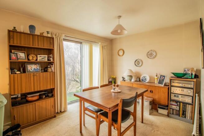 6 WINDMILL WAY-10