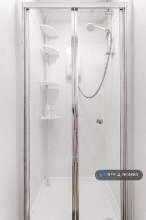 Shared Separate Shower Room 