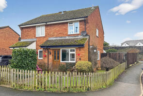 2, Kensham Close, Exeter EX5 4ND