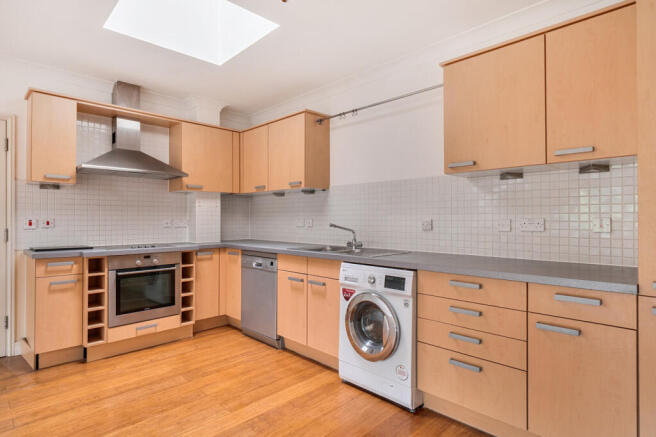Kitchen/Lounge