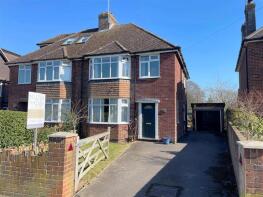 27, Valley Road, Newbury RG14 6ET