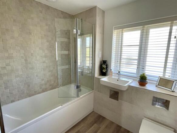 Bathroom.jpeg