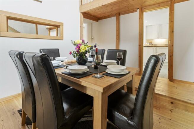 Dining Area Towards Kitchen.jpg