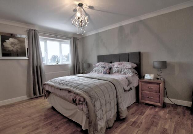 Bedroom with en-suite