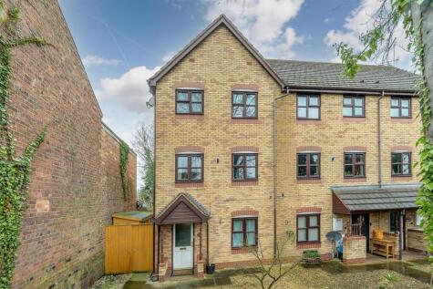 Stream Road, Stourbridge, DY8