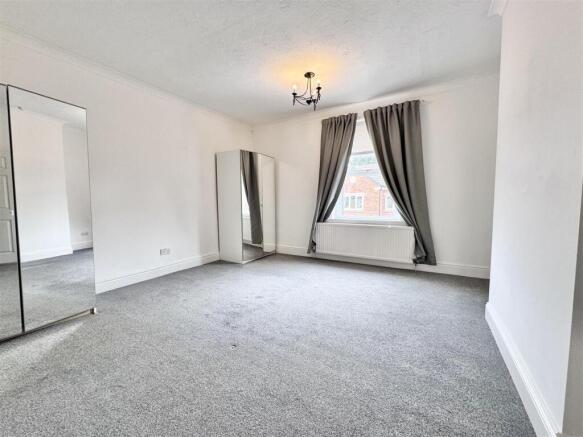 2 bed End of Terrace for sale Image 11