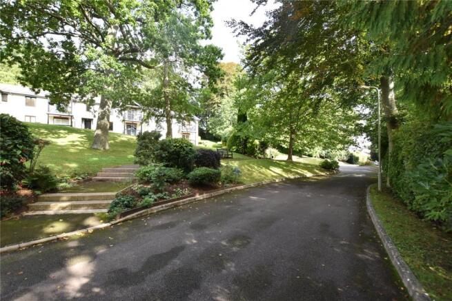 Communal Grounds