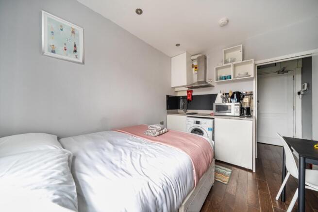 1421221-9-69a1a01...