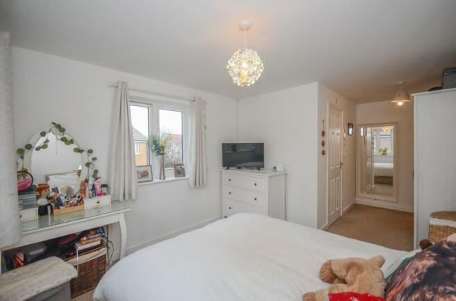Bedroom one pic 2.jpg