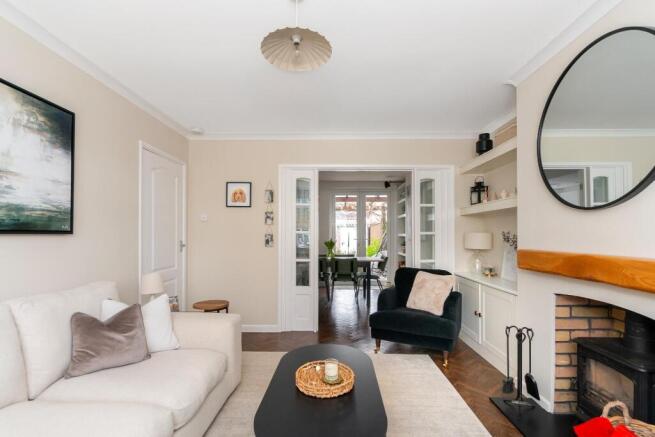 0G1ABH - Living Room C.jpg