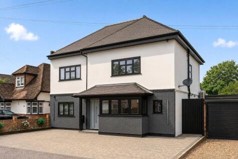 Moorhayes Drive, Laleham, TW18