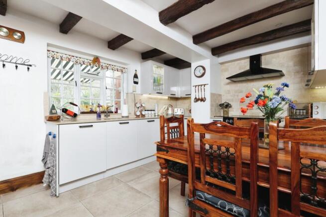 3 bed Terraced for sale Image 4