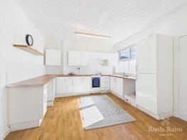 35, Watsons Avenue, Bridlington YO16 7PS