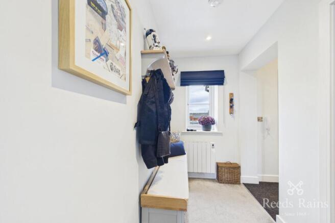 2 bed Apartment for sale Image 7