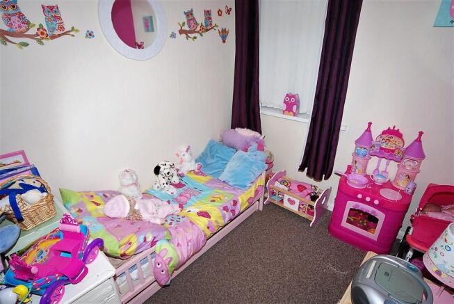 BEDROOM 3